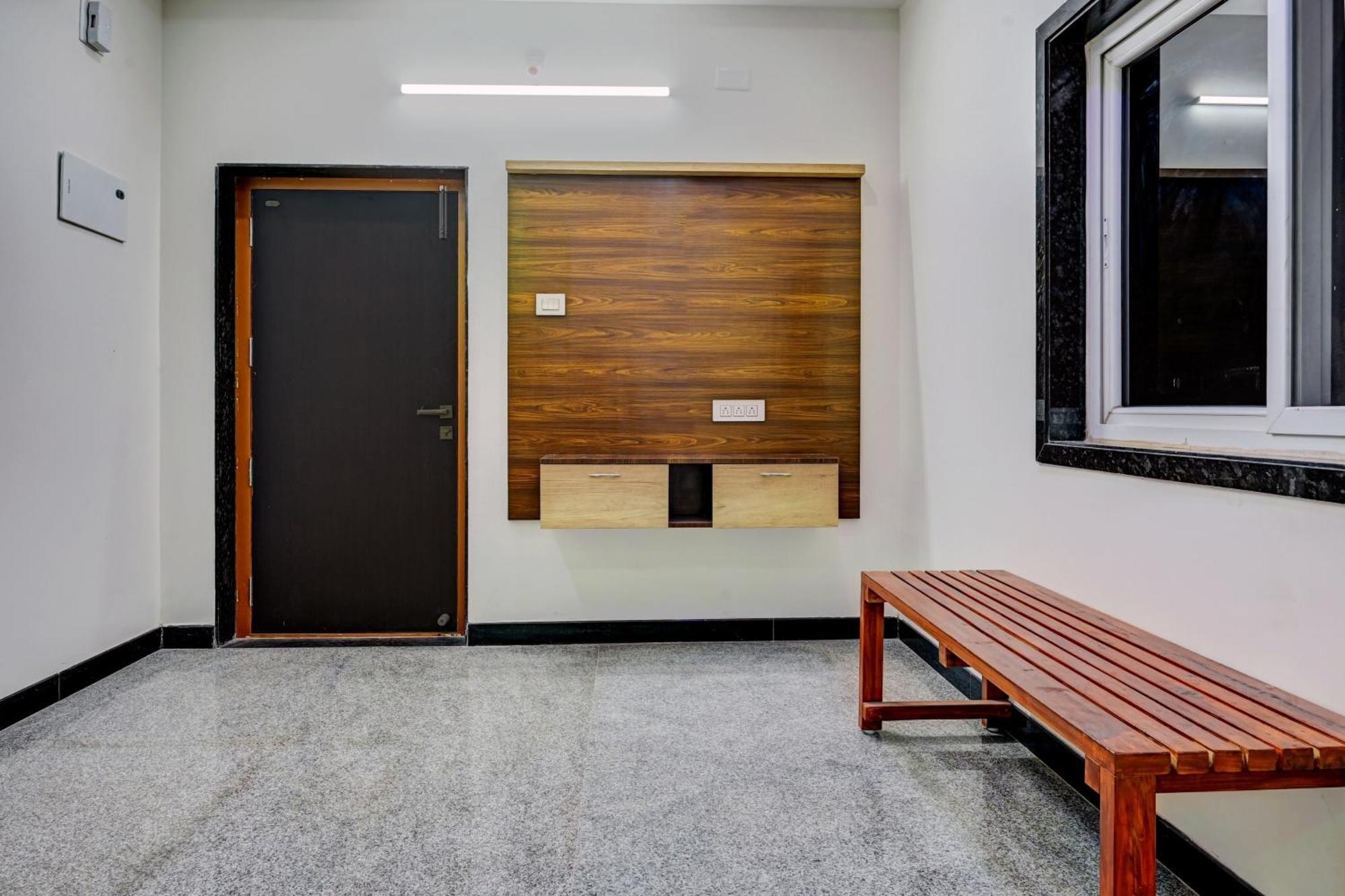 Oyo Home Msr Guest Inn Homestay Nellore Exterior foto
